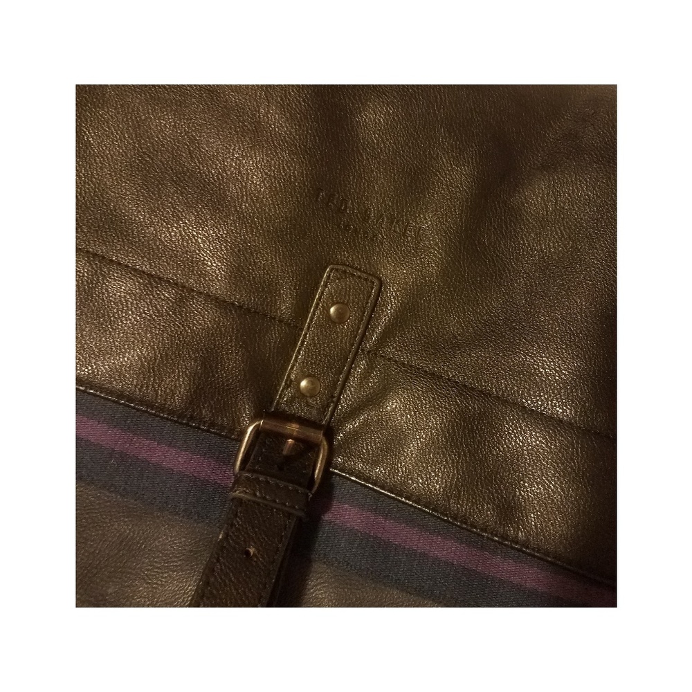 Ted Baker Messenger Bag - Picture 3 of 4